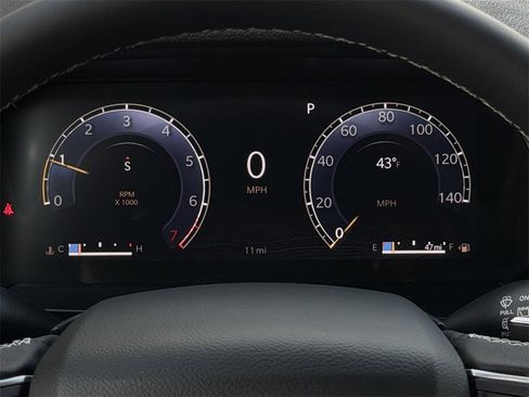 New 2025 Jeep Grand Cherokee L Altitude image 13