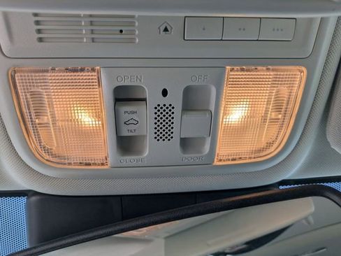 Used 2016 Honda CR-V Touring image 15