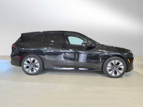 Used 2026 BMW iX xDrive45 AWD/4WD image 2