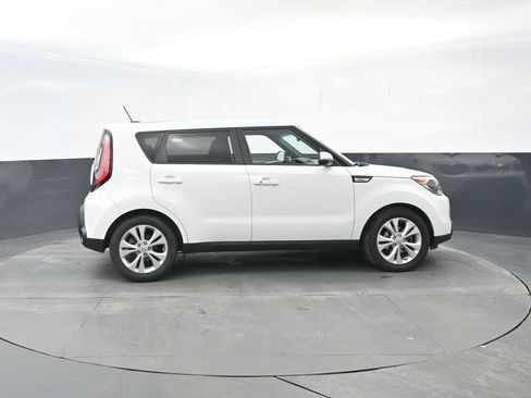 Used 2014 Kia Soul + w/ Primo Package image 6