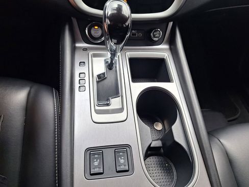 Used 2023 Nissan Murano SV image 17