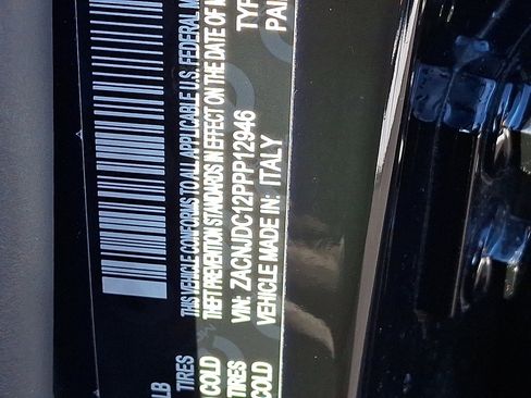 Certified 2023 Jeep Renegade Trailhawk w/ Trailer Tow Group image 28