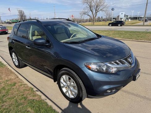 Used 2014 Nissan Murano SL w/ Navigation Package image 6