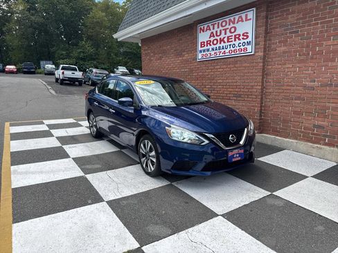 Used 2019 Nissan Sentra SV w/ Special Edition Package image 1