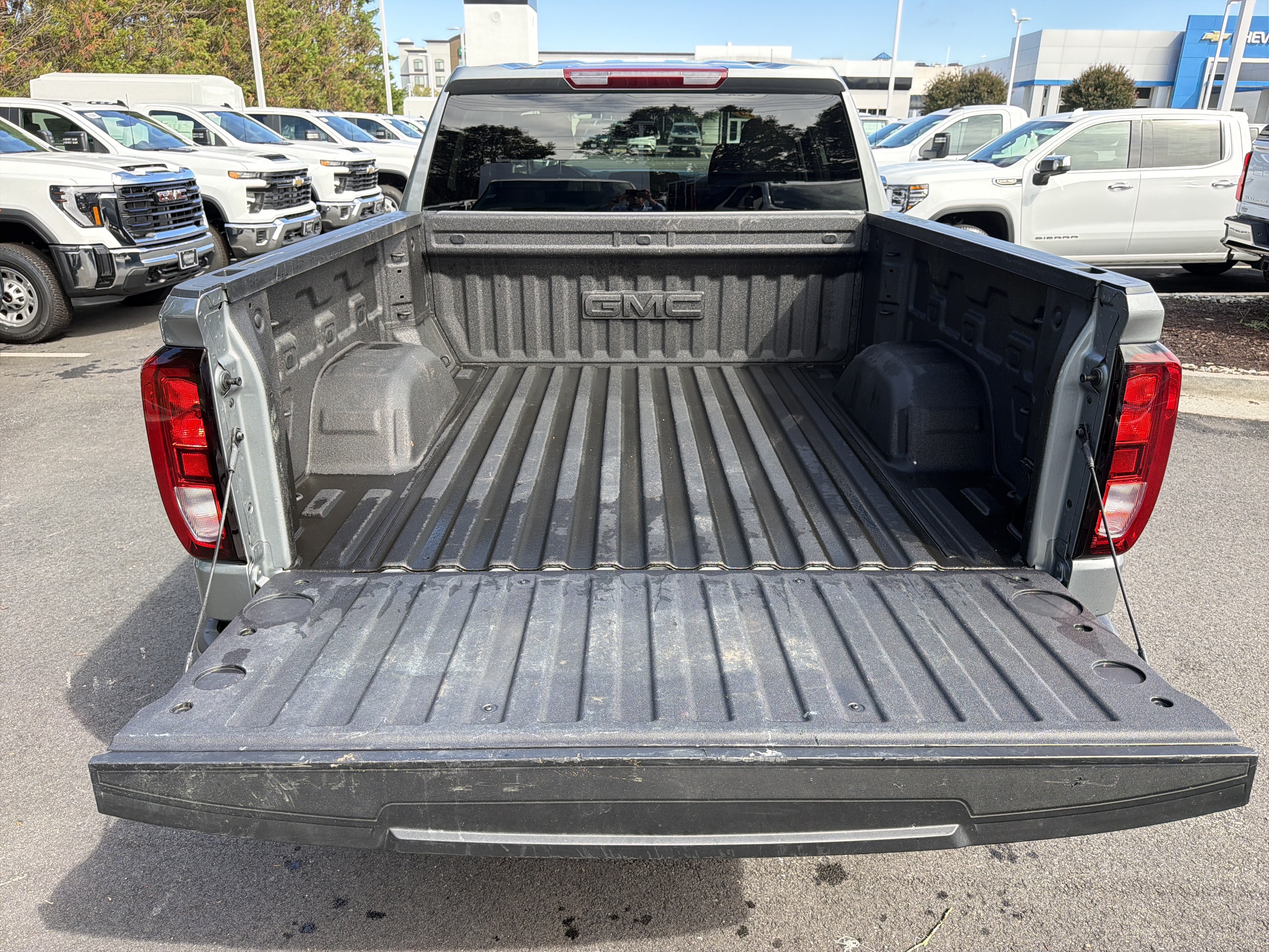 Used 2026 GMC Sierra 1500 Elevation w/ Elevation Select Package AWD/4WD image 34