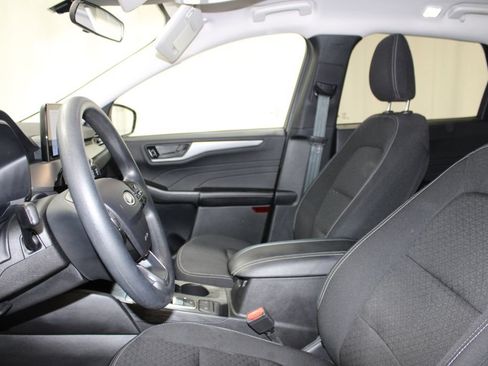 Used 2025 Ford Escape Active FWD image 14