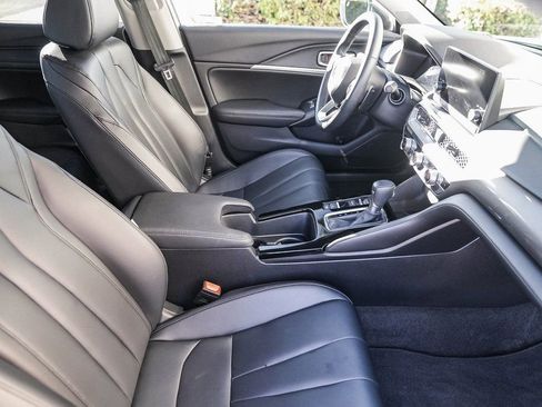 Used 2023 Acura Integra Base image 15