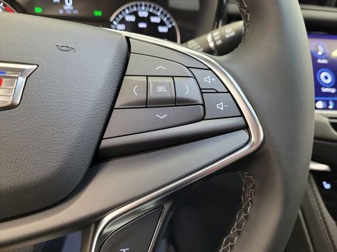 New 2026 Cadillac XT5 Luxury w/ LPO, Floor Liner Package FWD image 23