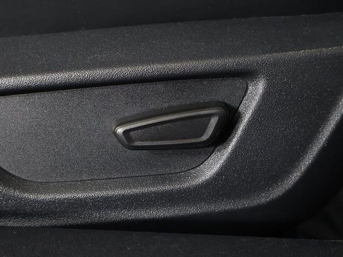 Used 2024 Ford Mustang GT Premium image 32