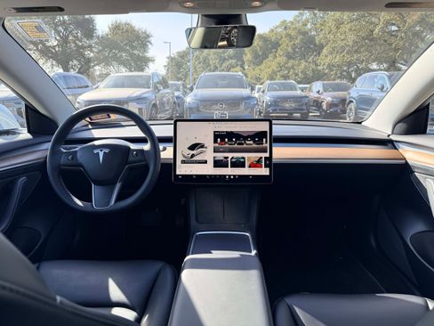 Used 2022 Tesla Model 3 Long Range image 16