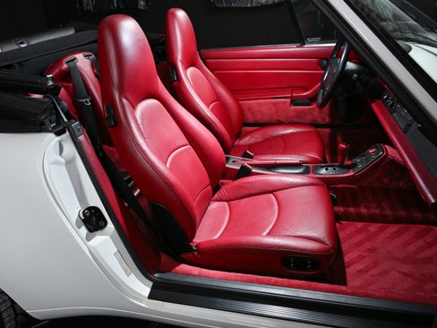 Used 1996 Porsche 911 Carrera image 22