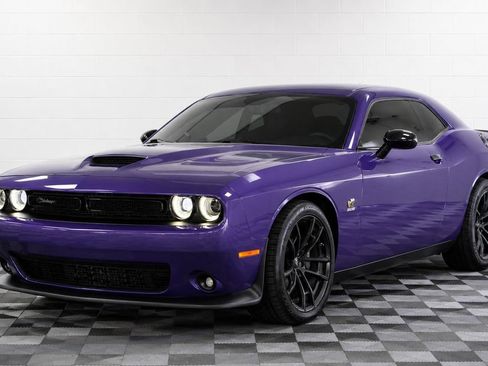 Used 2019 Dodge Challenger R/T Scat Pack w/ 1320 Drag Pack RWD image 1