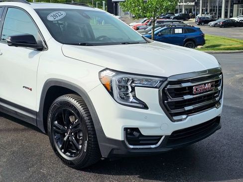 Used 2022 GMC Terrain AT4 w/ Tech Package AWD/4WD image 2