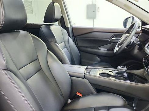 Used 2022 Nissan Rogue SL w/ SL Premium Package FWD image 27