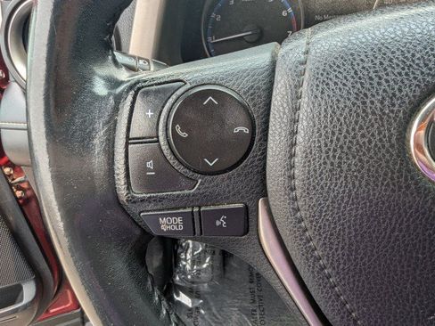 Used 2018 Toyota RAV4 XLE w/ Plus Extra Value Package AWD/4WD image 12