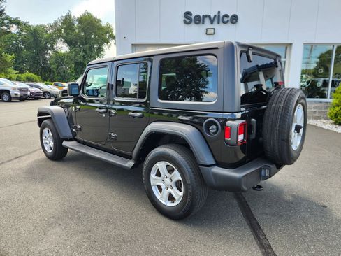 Used 2021 Jeep Wrangler Unlimited Sport image 10