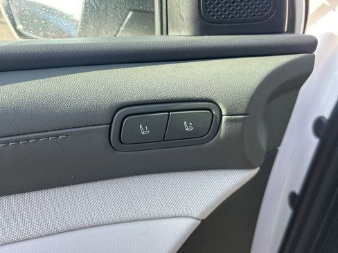 New 2026 Hyundai Tucson Limited image 13