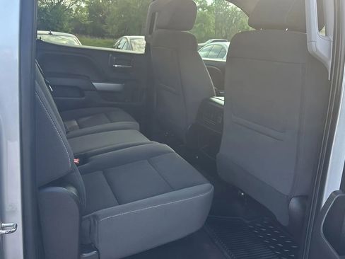 Used 2018 Chevrolet Silverado 1500 LT w/ Texas Edition image 13