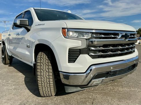 Used 2022 Chevrolet Silverado 1500 LTZ w/ Max Trailering Package image 2