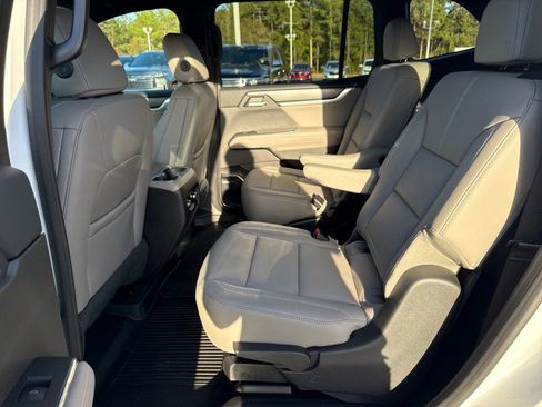 New 2026 GMC Acadia Elevation w/ Elevation Premium Package image 19