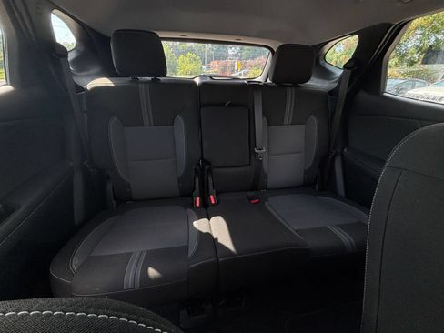 Used 2025 Chevrolet Blazer LT FWD image 37