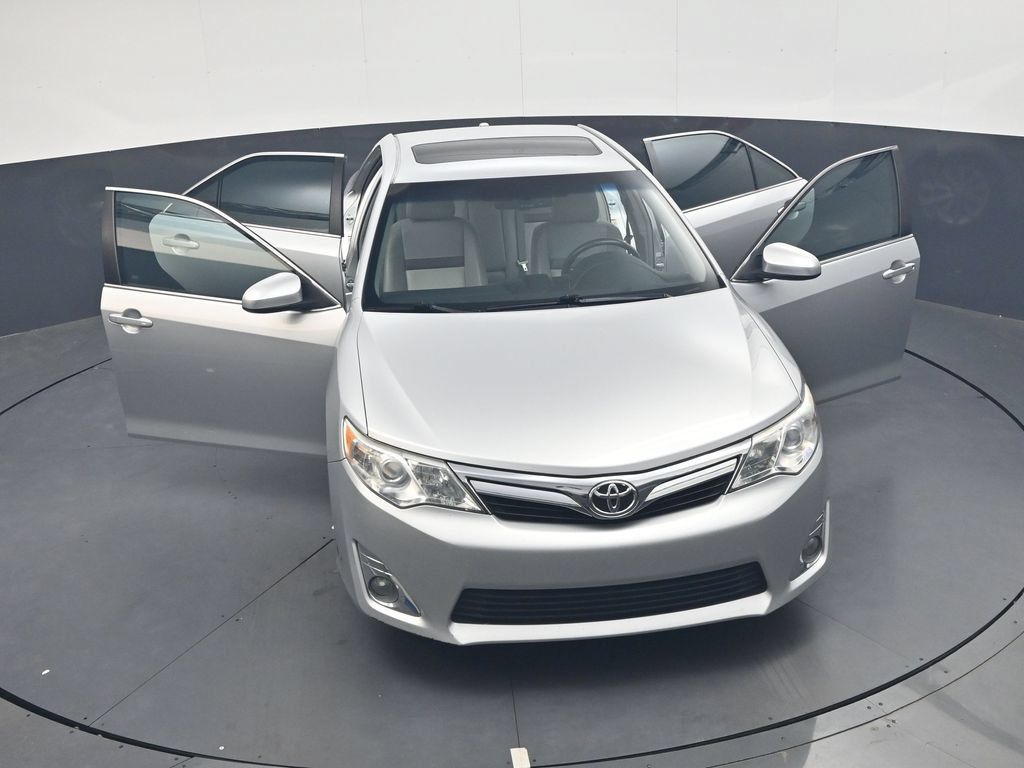 Used 2012 Toyota Camry XLE FWD image 41