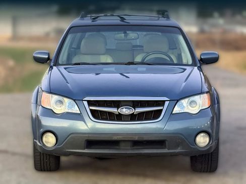Used 2008 Subaru Outback 2.5i Limited L.L. Bean image 4