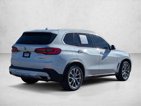 Used 2019 BMW X5 xDrive40i w/ Premium Package 2 image 5
