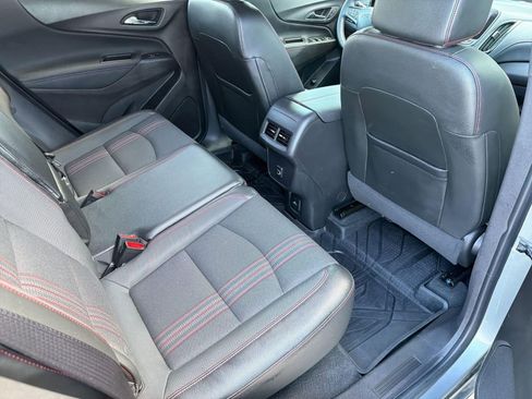 Certified 2023 Chevrolet Equinox RS FWD image 29