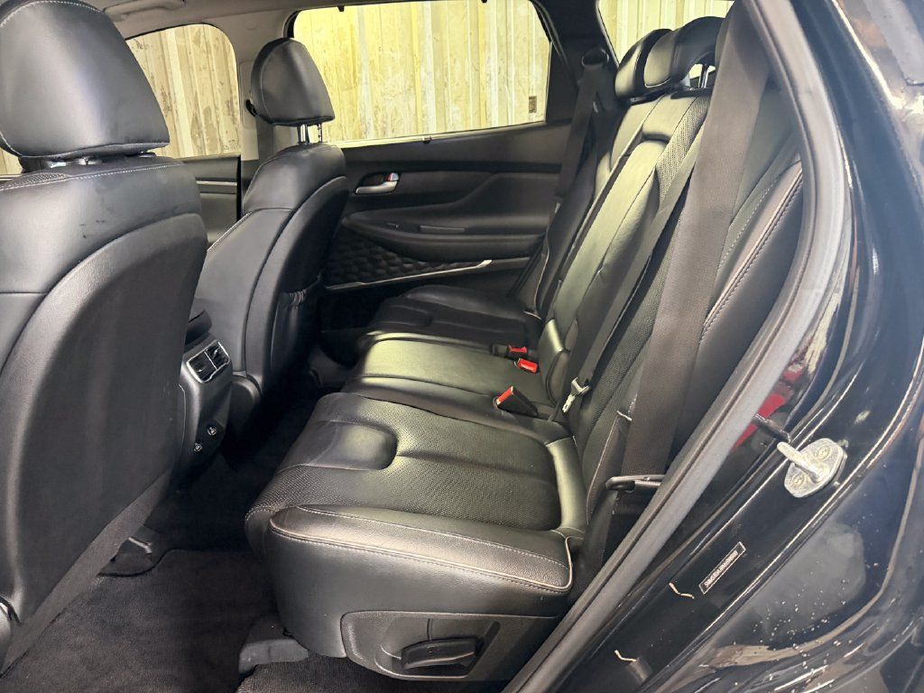 Used 2022 Hyundai Santa Fe SEL w/ Convenience + Premium Package AWD/4WD image 22