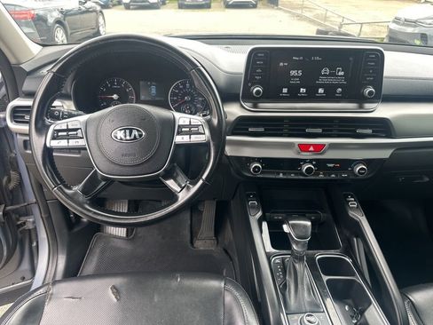 Used 2020 Kia Telluride S AWD/4WD image 24
