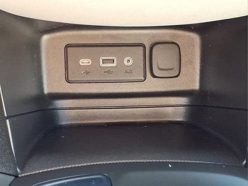 Used 2024 Chevrolet Equinox LS w/ LS Convenience Package FWD image 21