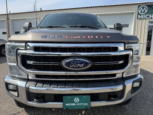 Used 2022 Ford F250 Lariat w/ Tremor Off-Road Package AWD/4WD image 3