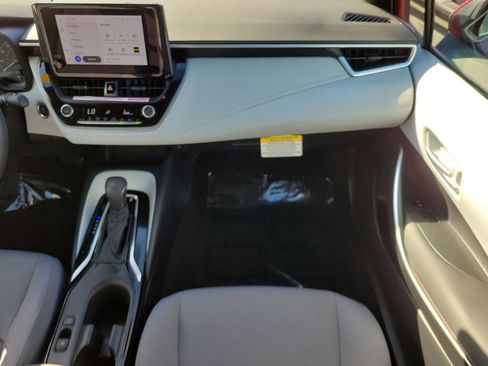 Used 2023 Toyota Corolla SE image 13