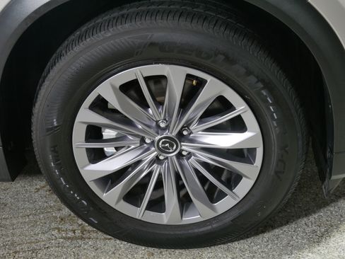 Used 2025 MAZDA CX-90 3.3 Turbo w/ Preferred Package AWD/4WD image 15