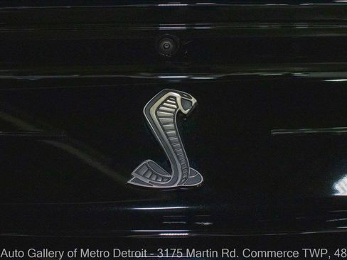 Used 2020 Ford Mustang Shelby GT500 w/ Carbon Fiber Track Pack RWD image 29