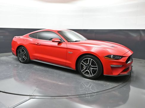 Used 2019 Ford Mustang GT RWD image 21