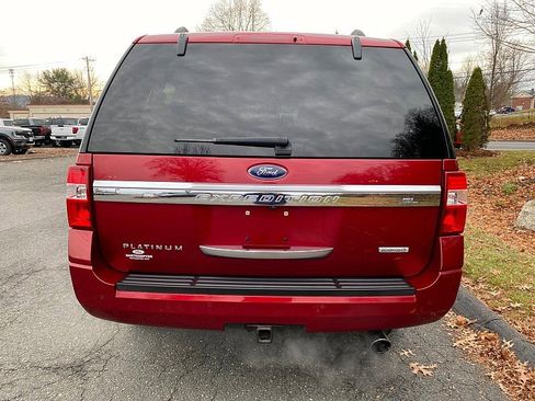 Certified 2017 Ford Expedition EL Platinum image 8