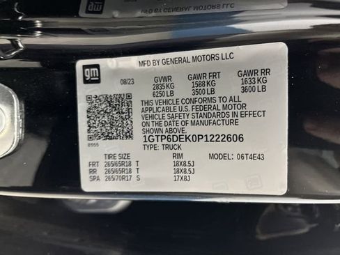 Used 2023 GMC Canyon AT4 w/ Canyon Safety Plus Package image 41