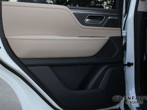New 2026 INFINITI QX80 Pure AWD/4WD image 25
