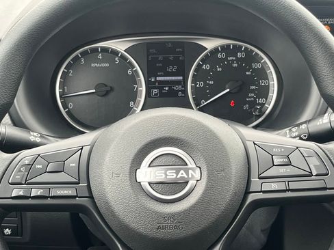 New 2025 Nissan Kicks Play S image 21