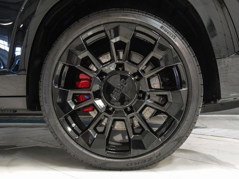 Used 2025 BMW XM Label Red image 43