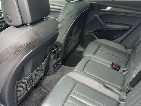 Used 2021 Audi Q5 Prestige AWD/4WD image 11