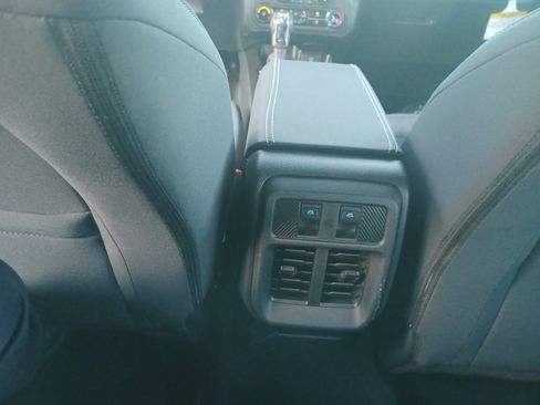 New 2025 Ford Bronco 4-Door image 19