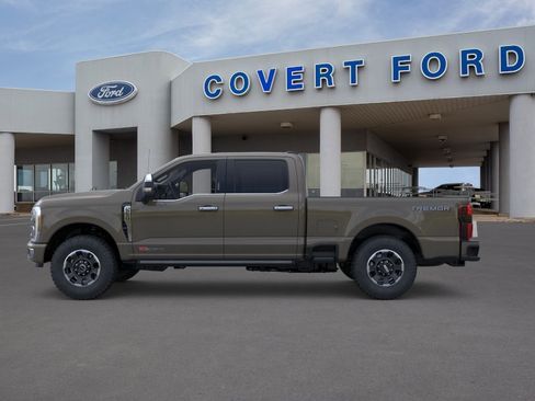 New 2026 Ford F250 Platinum w/ Platinum Plus Package AWD/4WD image 3