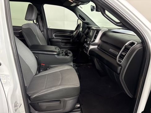 Used 2024 RAM 2500 Big Horn AWD/4WD image 19