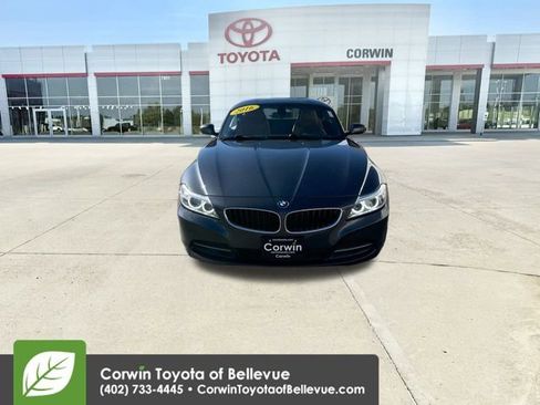 Used 2016 BMW Z4 sDrive28i image 3