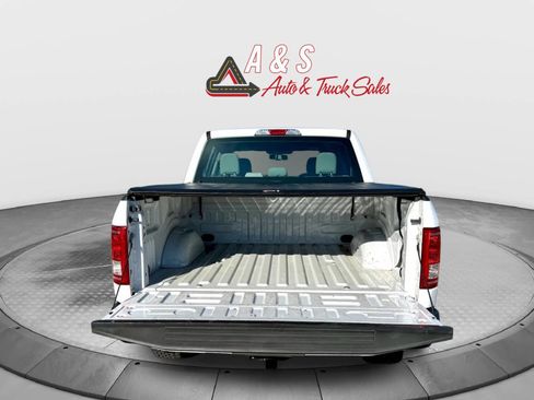 Used 2017 Ford F150 XL w/ Equipment Group 101A Mid image 11