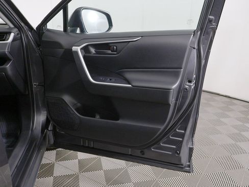 Used 2024 Toyota RAV4 LE image 19