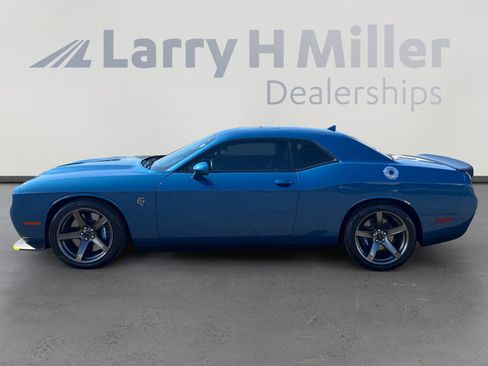Used 2023 Dodge Challenger SRT Hellcat image 2